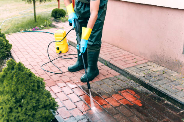 Best Sidewalk and Walkway Cleaning  in Pleasant Run Farm, OH